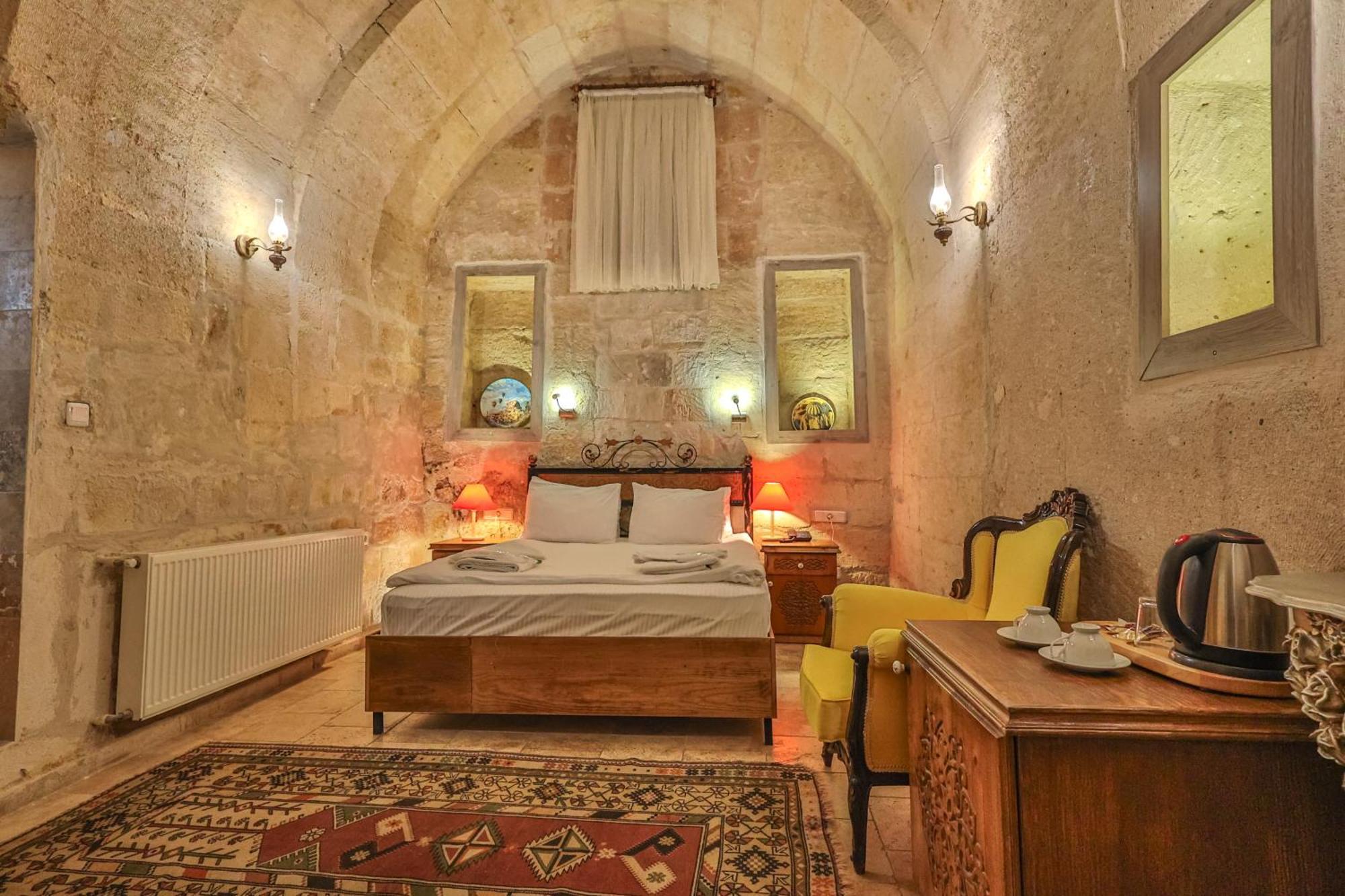 Bedrock Cave Hotel Göreme Exteriör bild