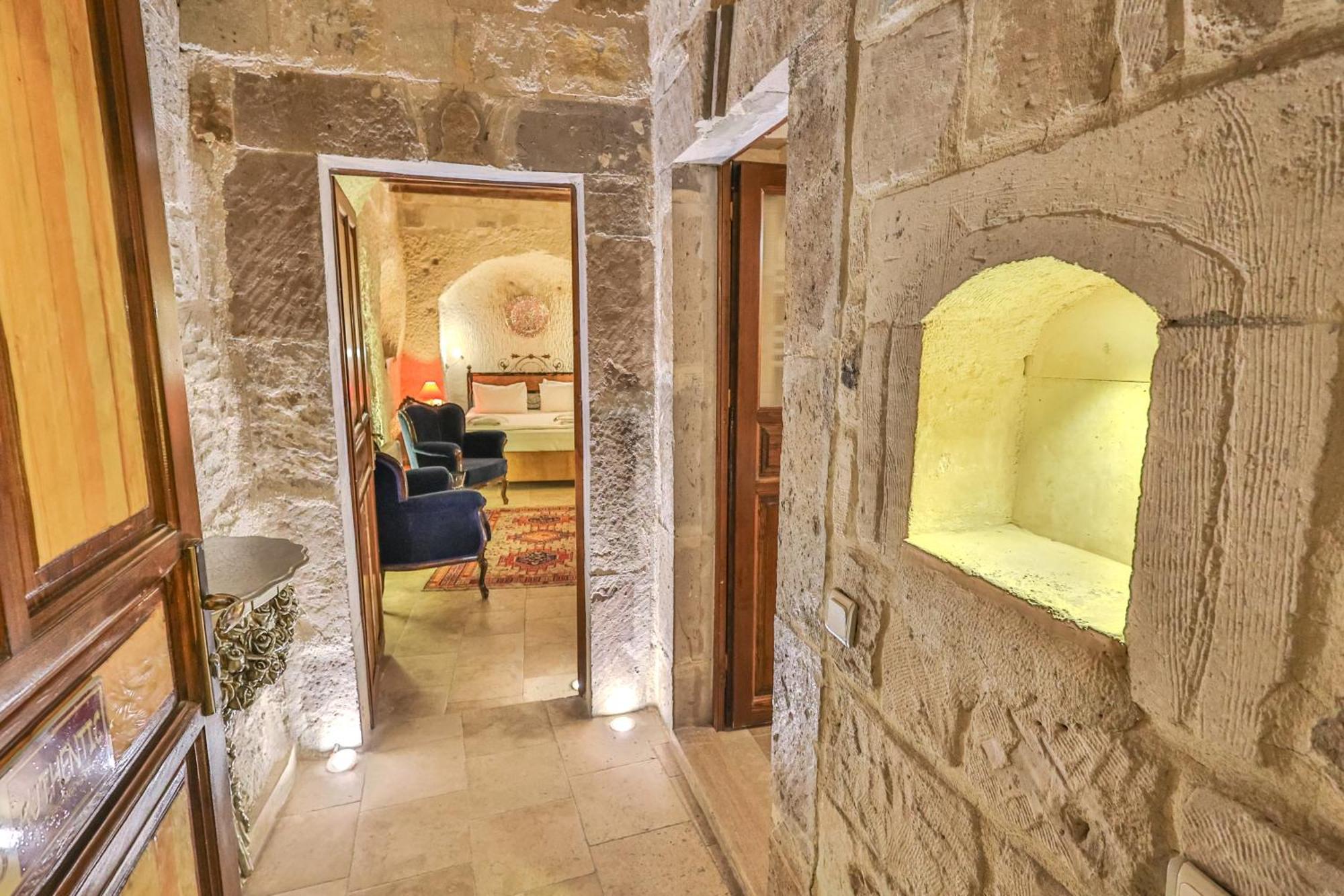 Bedrock Cave Hotel Göreme Exteriör bild